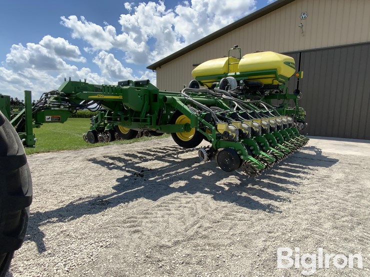 2013-john-deere-1790-ccs-image-14