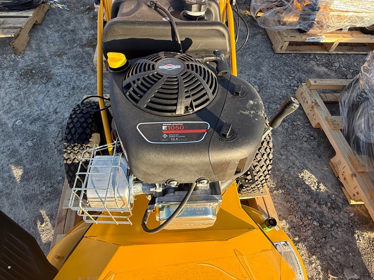 #22-•-unused-dewalt-dw33-walk-behind-zero-turn-mower-inv#32766-image-15