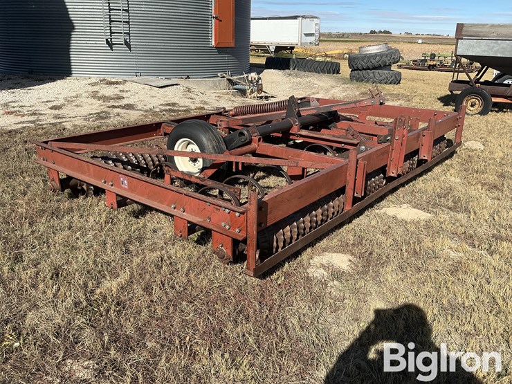 international-315-image-3