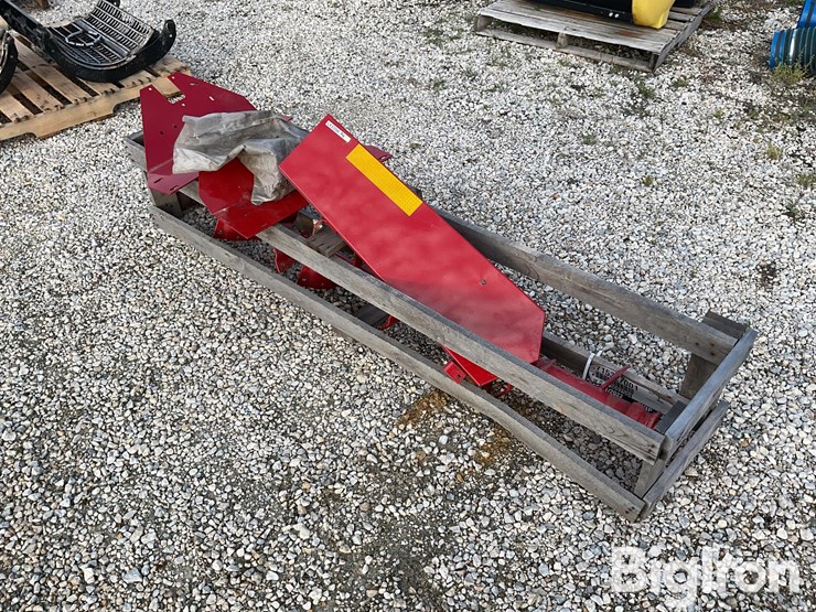 new-holland-519-image-1