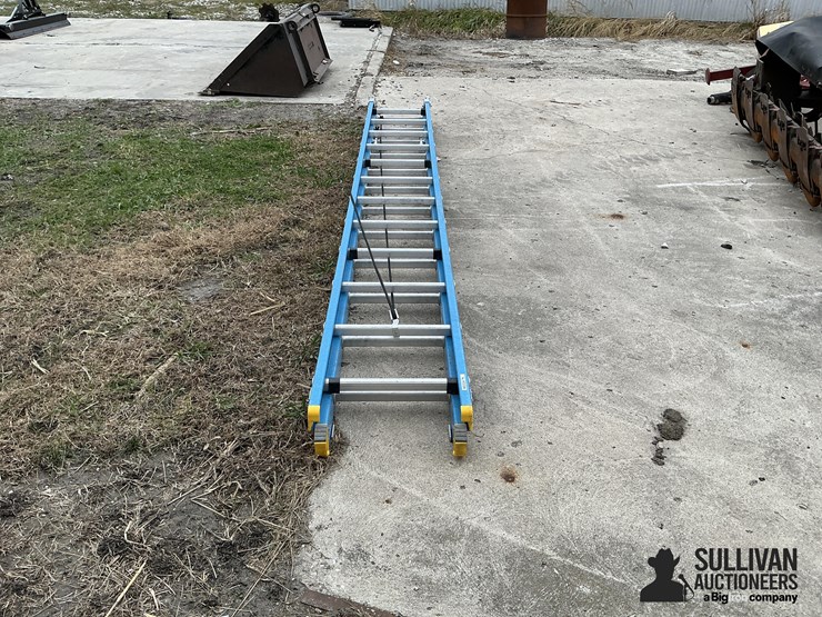 werner-24’-extension-ladder-image-4