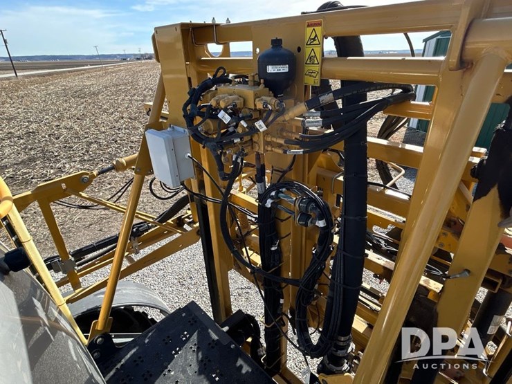 2016-ag-chem-rg1100b-image-81