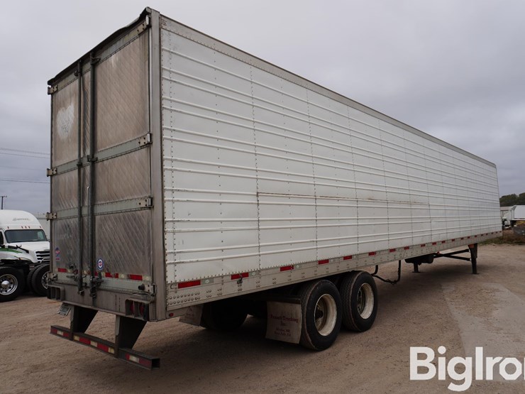 2016-utility-53'-image-5