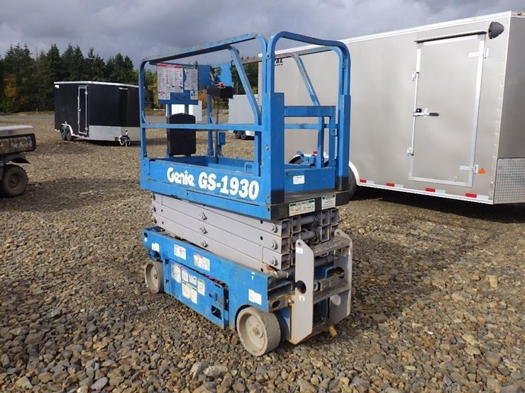 genie-gs1930-image-1