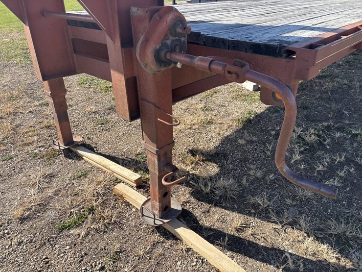 #1339-•-1989-highview-gooseneck-trailer-image-13