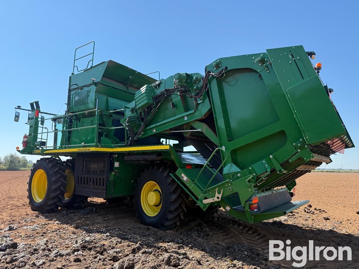 2018-john-deere-cs690-image-9