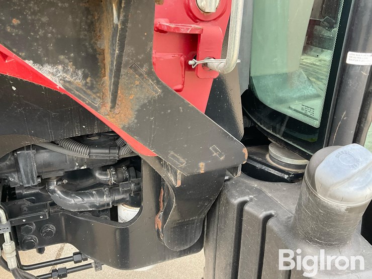 2013-case-ih-farmall-105c-image-19