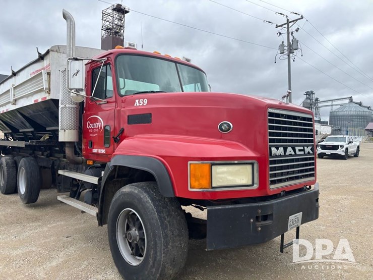 2000-mack-truck-(dr12562-unit-a59)-image-3