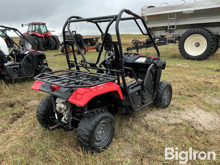 2015-pioneer-4x4-image-5