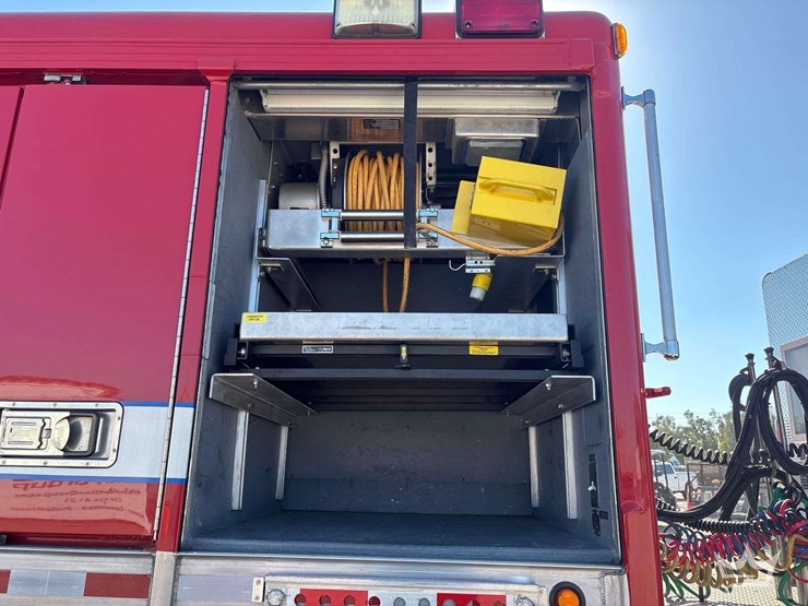 fire-truck-2007-image-95