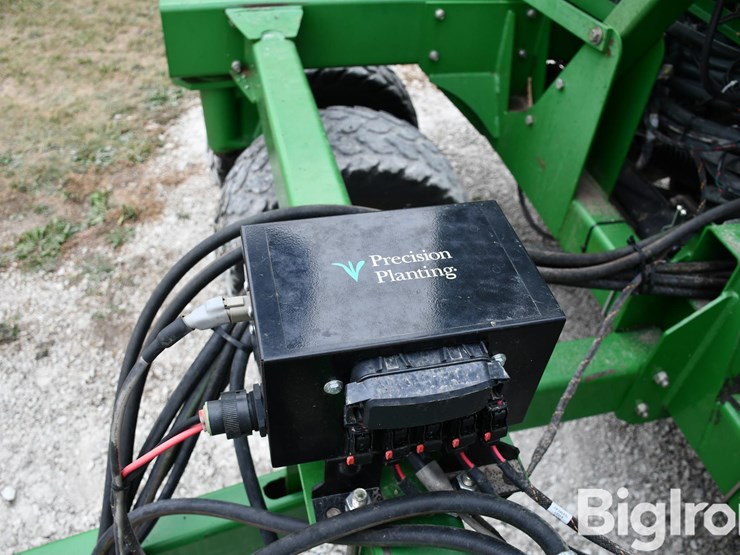 john-deere-1690-ccs-image-14