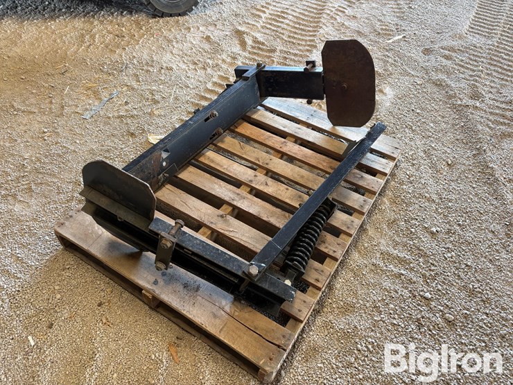 pallet-of-farm-support-image-5