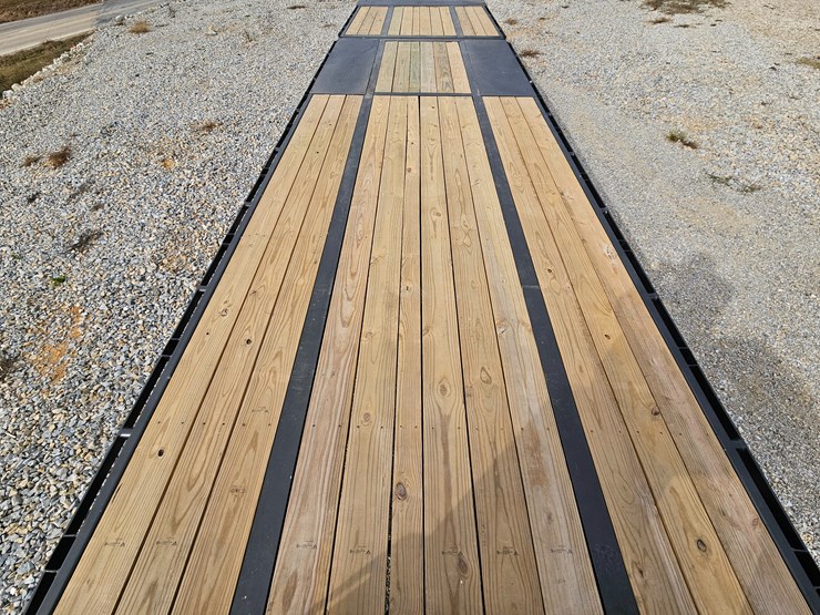 #22762-•-2025-ez-haul-32'-flatbed-trailer-image-58