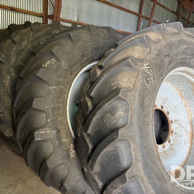 Float Tires (DR12271)