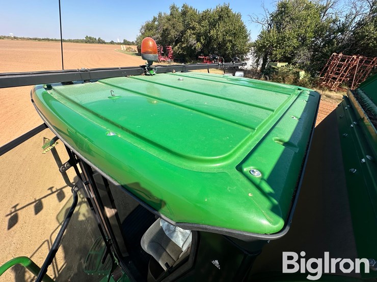 2018-john-deere-cs690-image-13