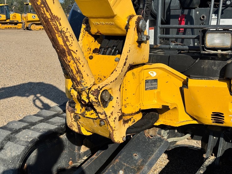 2015-komatsu-pc45mr-image-9