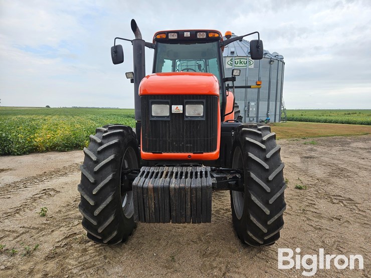 2007-agco-dt220a-image-2