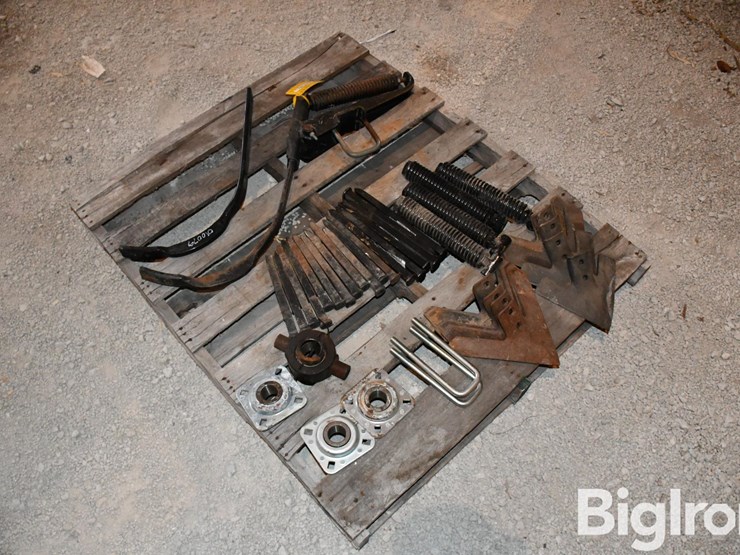 pallet-of-landoll-misc-parts-image-7