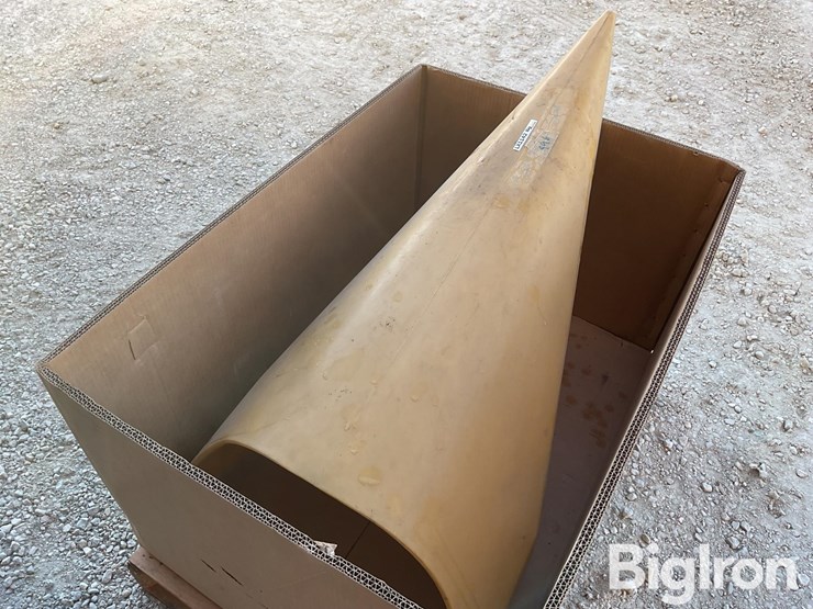 new-holland-996-image-7