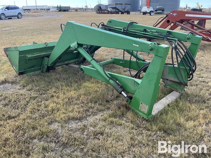 john-deere-4320-image-7