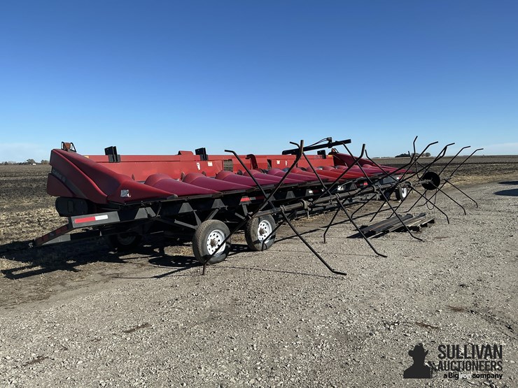 2006-case-ih-2412-image-3