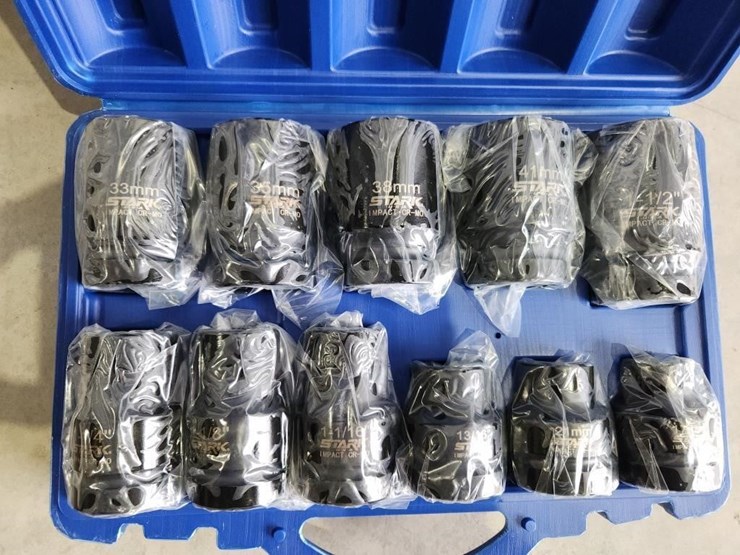 socket-set-11pc-1"-sae-&-metric-image-2