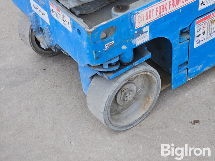 2015-genie-gs1930-image-16