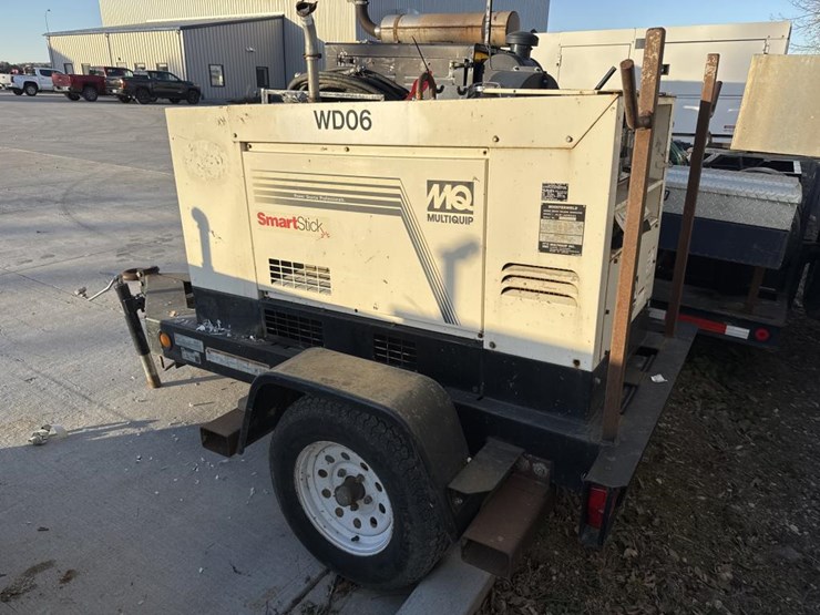 #1470-•-whisperweld-dlw-400esa4-towable-welder-image-3