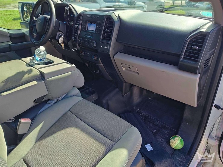 2018-ford-f150-image-12