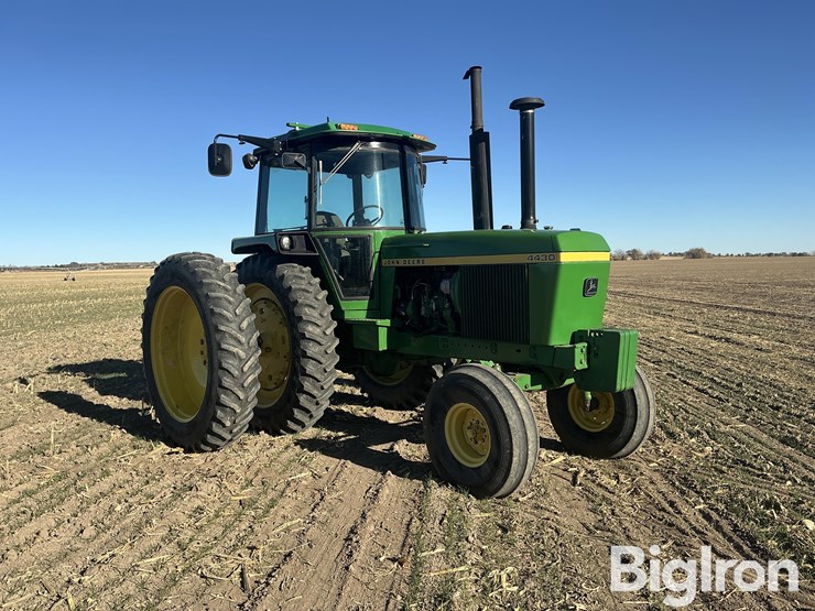 1975-john-deere-4430-image-3