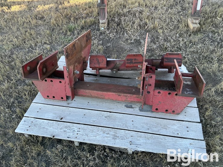 farmhand-f235-image-9