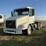 2005-volvo-vnm-truck-tractor-image-1
