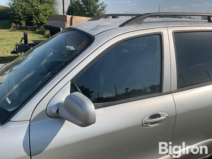 2003-hyundai-santa-fe-image-12