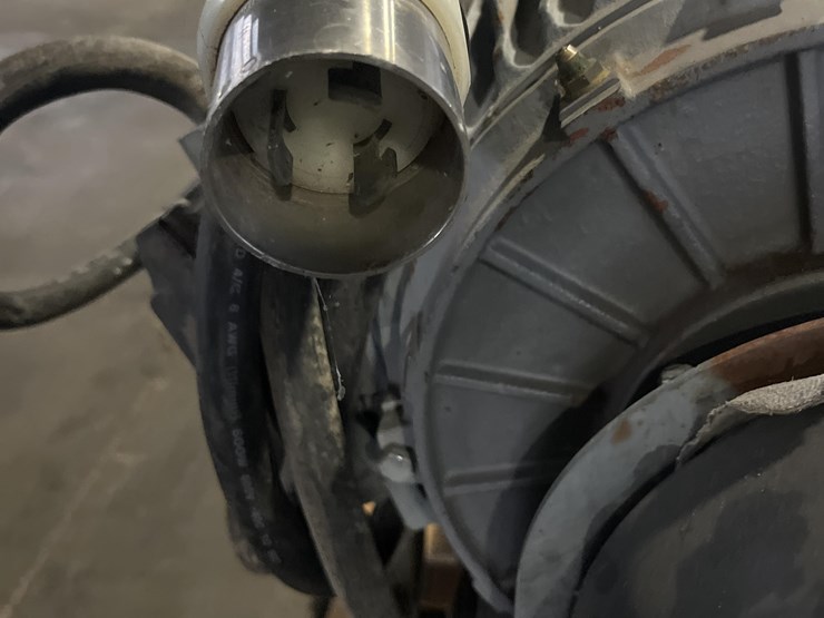 springland-15-hp-motor-&-head-section-image-9