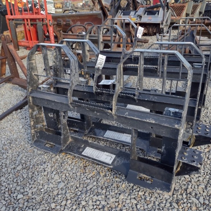 Bobcat 48 in SS Pallet Forks (QEA 4023)