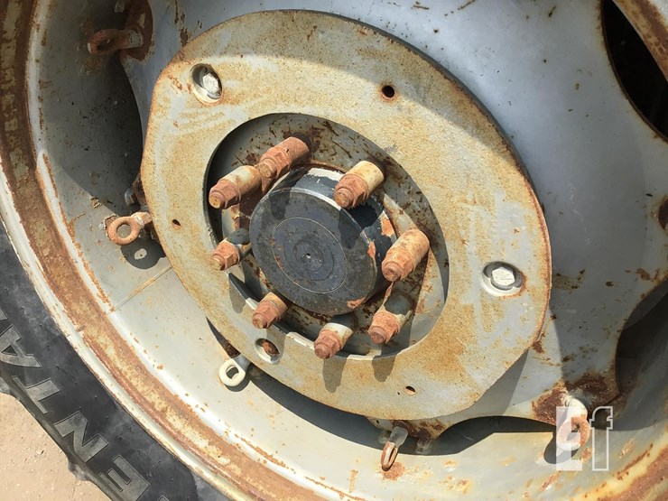 1982-deutz-fahr-dx140-image-17