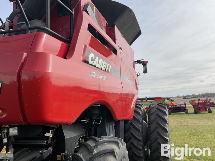 2016-case-ih-8240-image-15