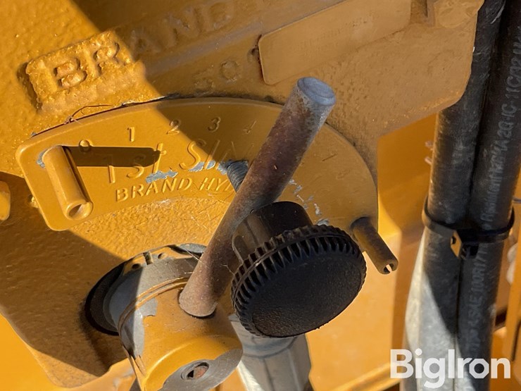 2021-haybuster-2660-image-9