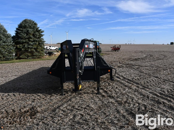 2012-load-trail-load-max-26'-t/a-gooseneck-flatbed-trailer-image-2