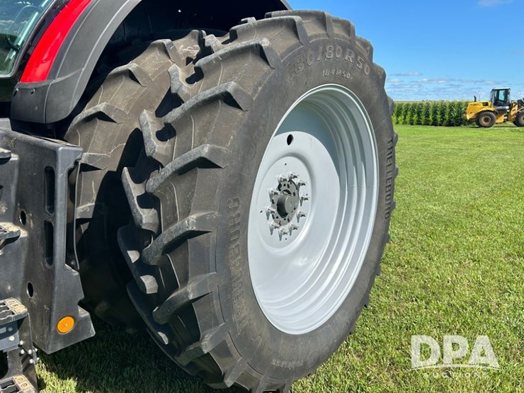 2022-massey-ferguson-8735s-image-17