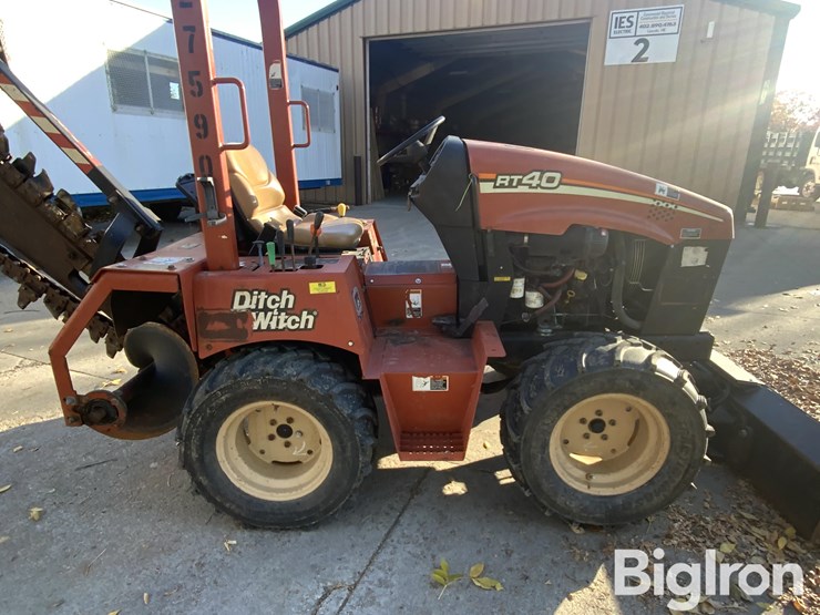 2006-ditch-witch-rt40-image-10