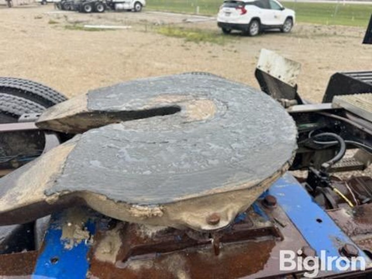 1995-international-9200i-image-14