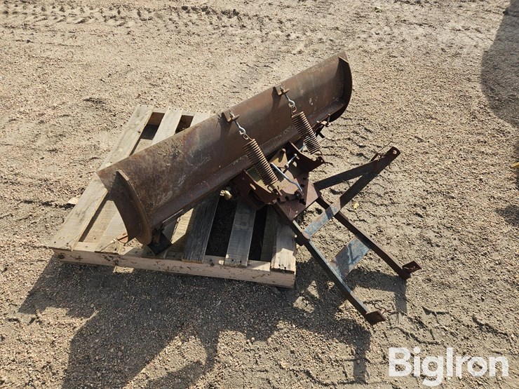 46"-blade-lawn-tractor-attachment-image-7