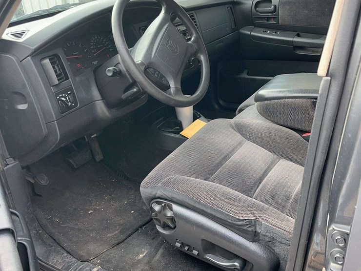 2003-dodge-durango-image-10