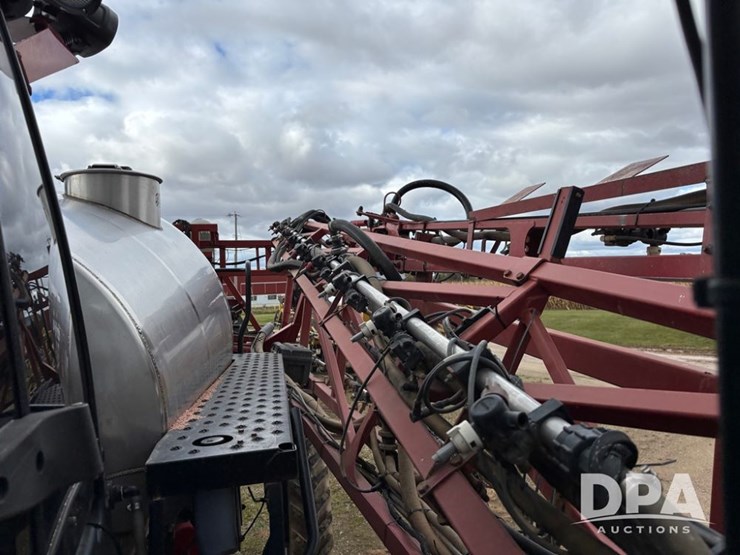 2014-case-ih-3016-image-70