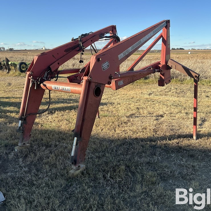 FARMHAND F235