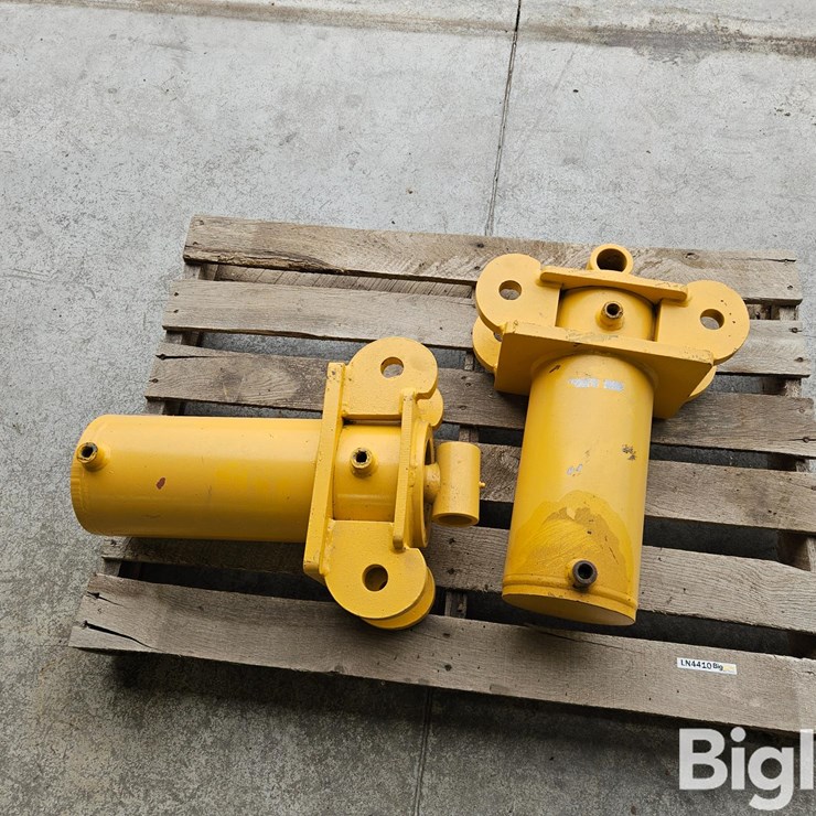 Buffalo Hydraulic Wing Cylinders
