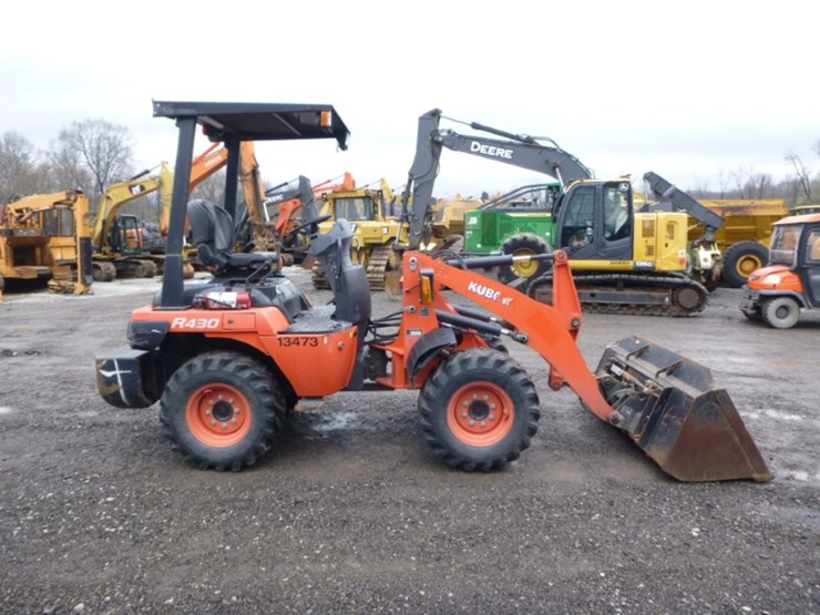 kubota-r430-image-3