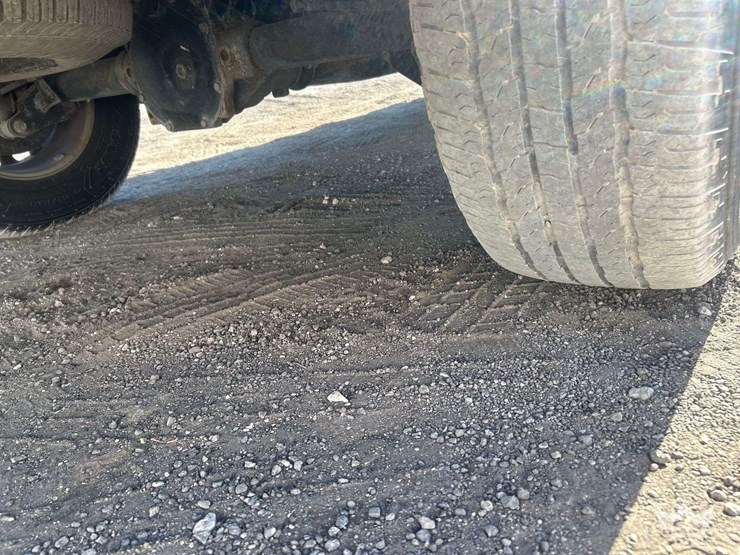 2015-nissan-frontier-image-32