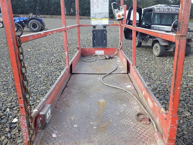 1995-skyjack-sjiii3220-image-10